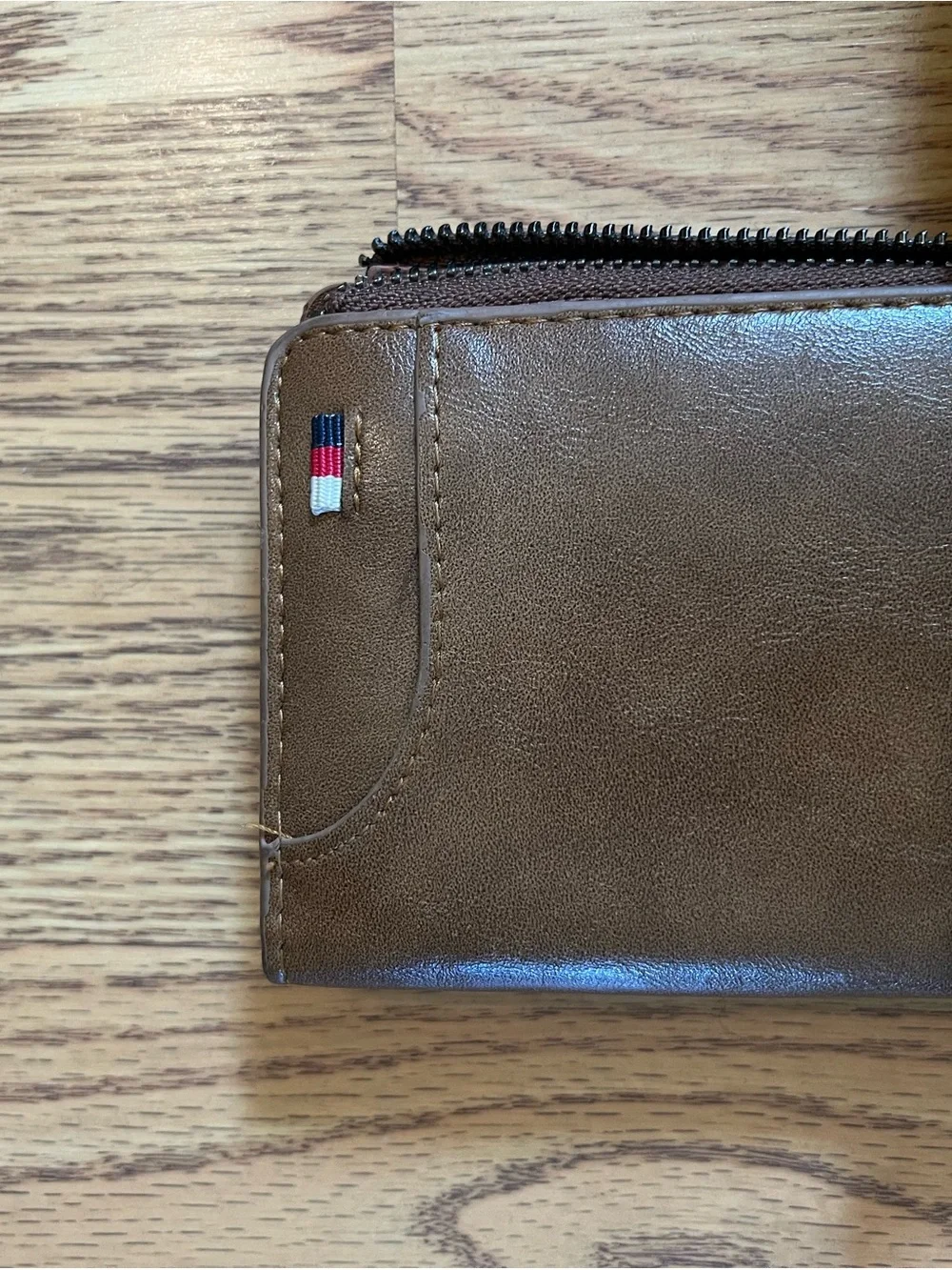 Men's Brown Leather Zip Wallet with Signature Tricolor Stitch